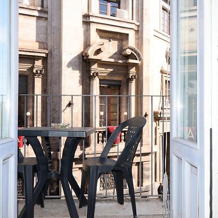 La Casa Di Carta In Piazza Stesicoro Apartment Catania Exterior photo