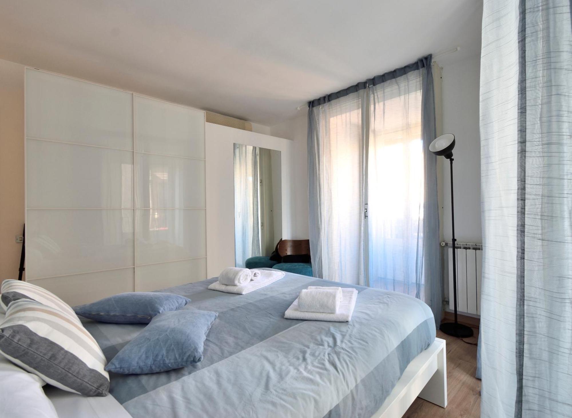La Casa Di Carta In Piazza Stesicoro Apartment Catania Exterior photo